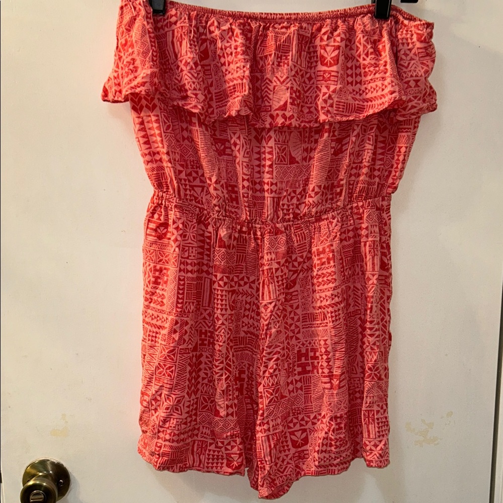 Hawaii's Finest Red and Pink Off the Shoulders Romper Shorts, Sz L